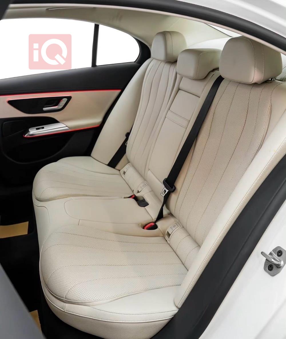 مرسيدس بنز E-Class